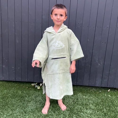 Poncho Toalla // Talla M - 5 a 8 años