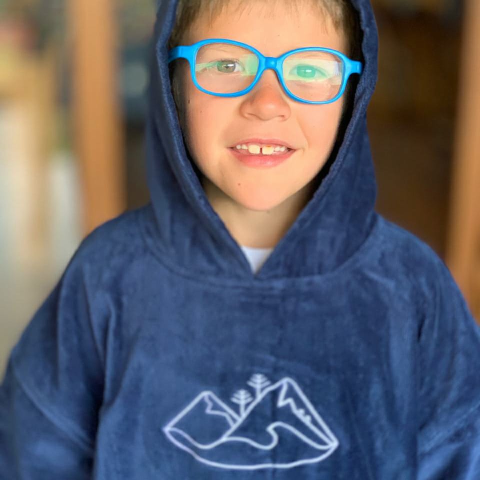 Poncho Toalla // Talla M - 5 a 8 años