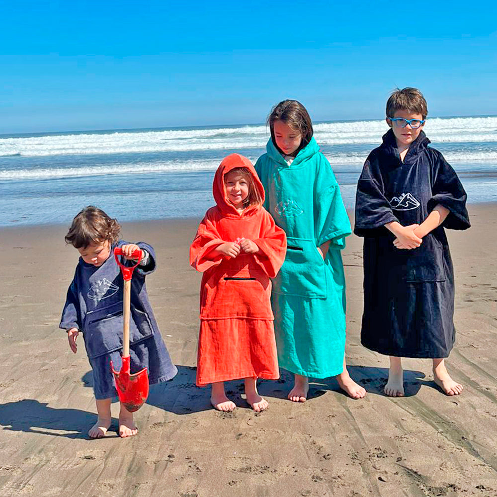 Poncho Toalla // Talla M - 5 a 8 años