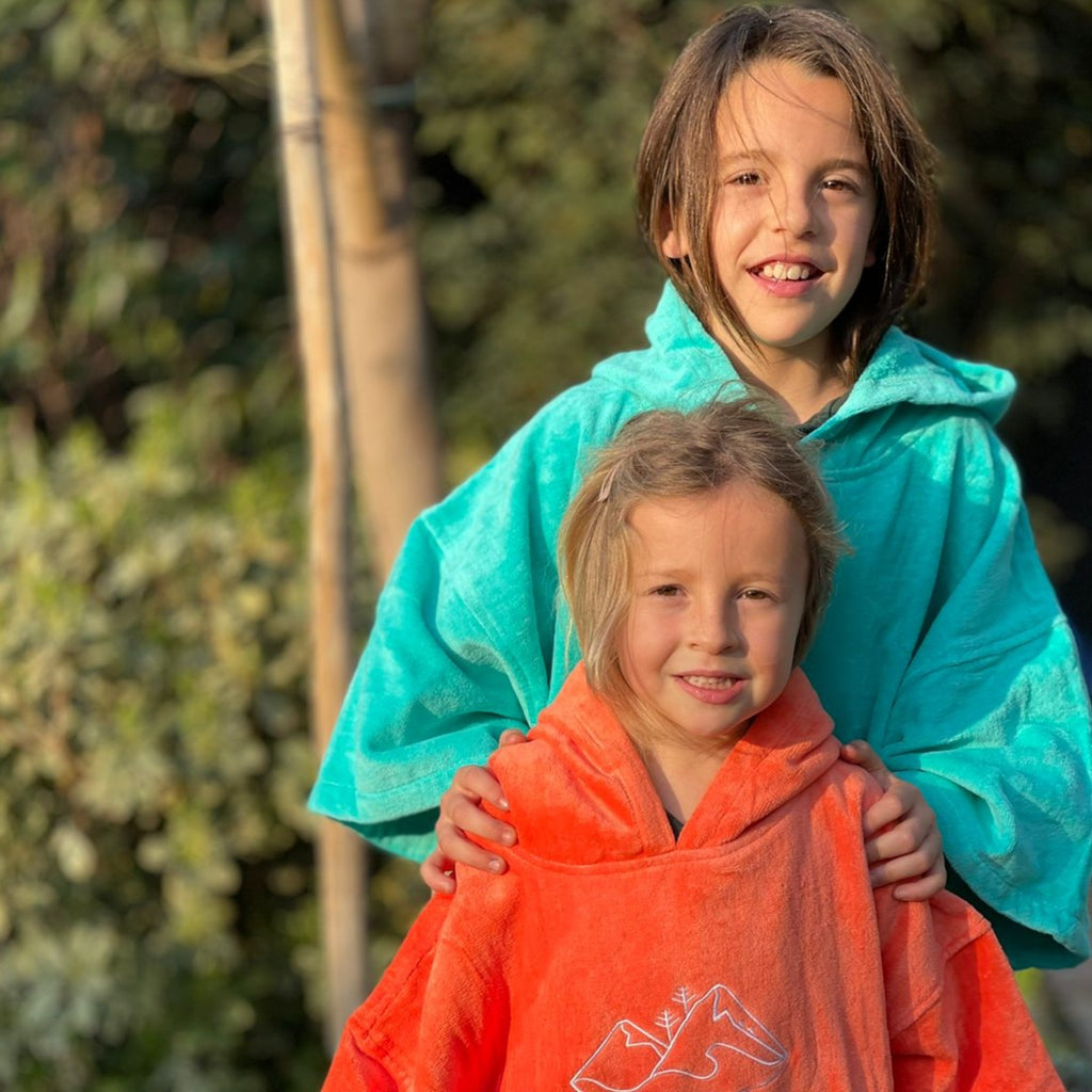 Poncho Toalla // Talla M - 5 a 8 años