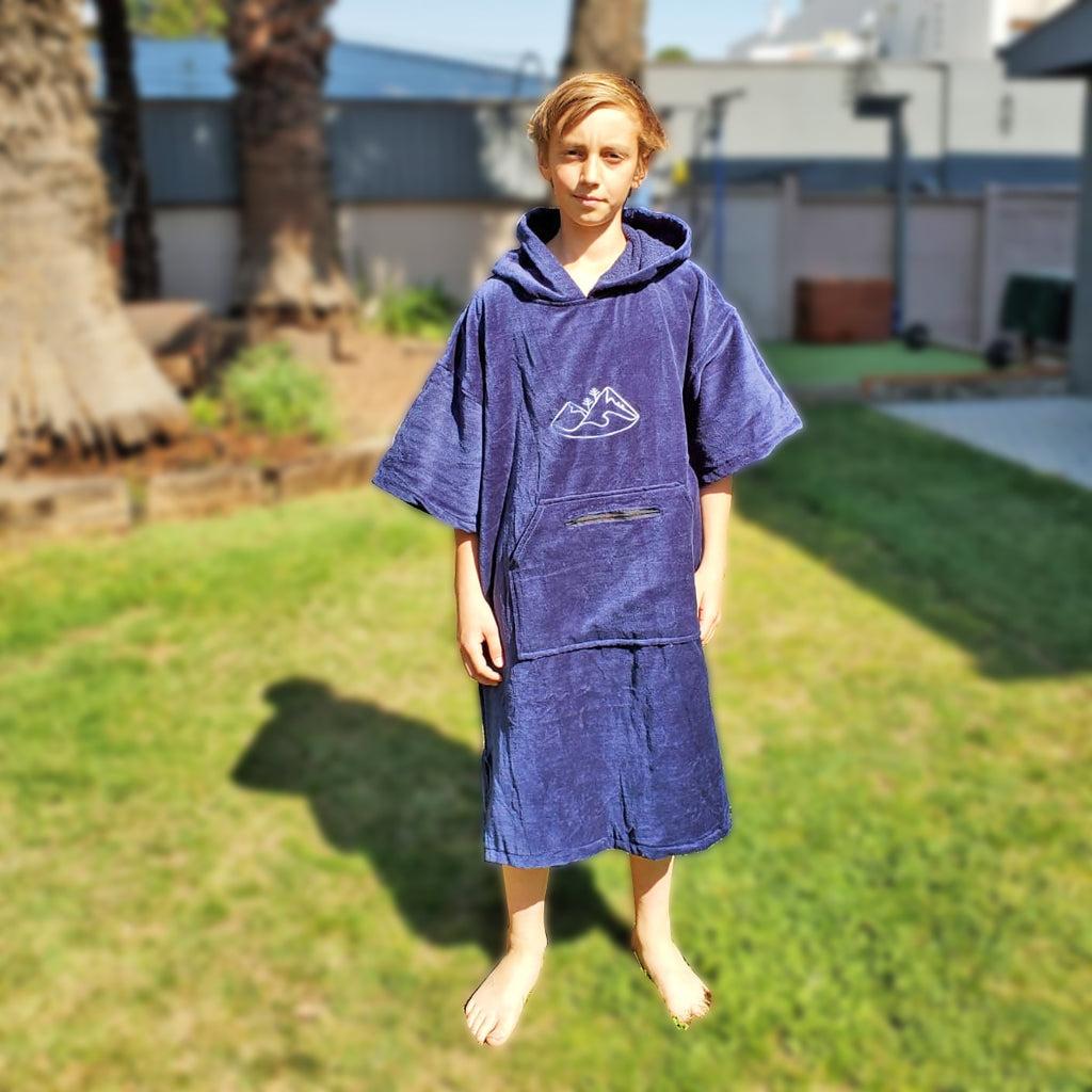 Poncho Toalla // Talla L - 9 años a 12 años