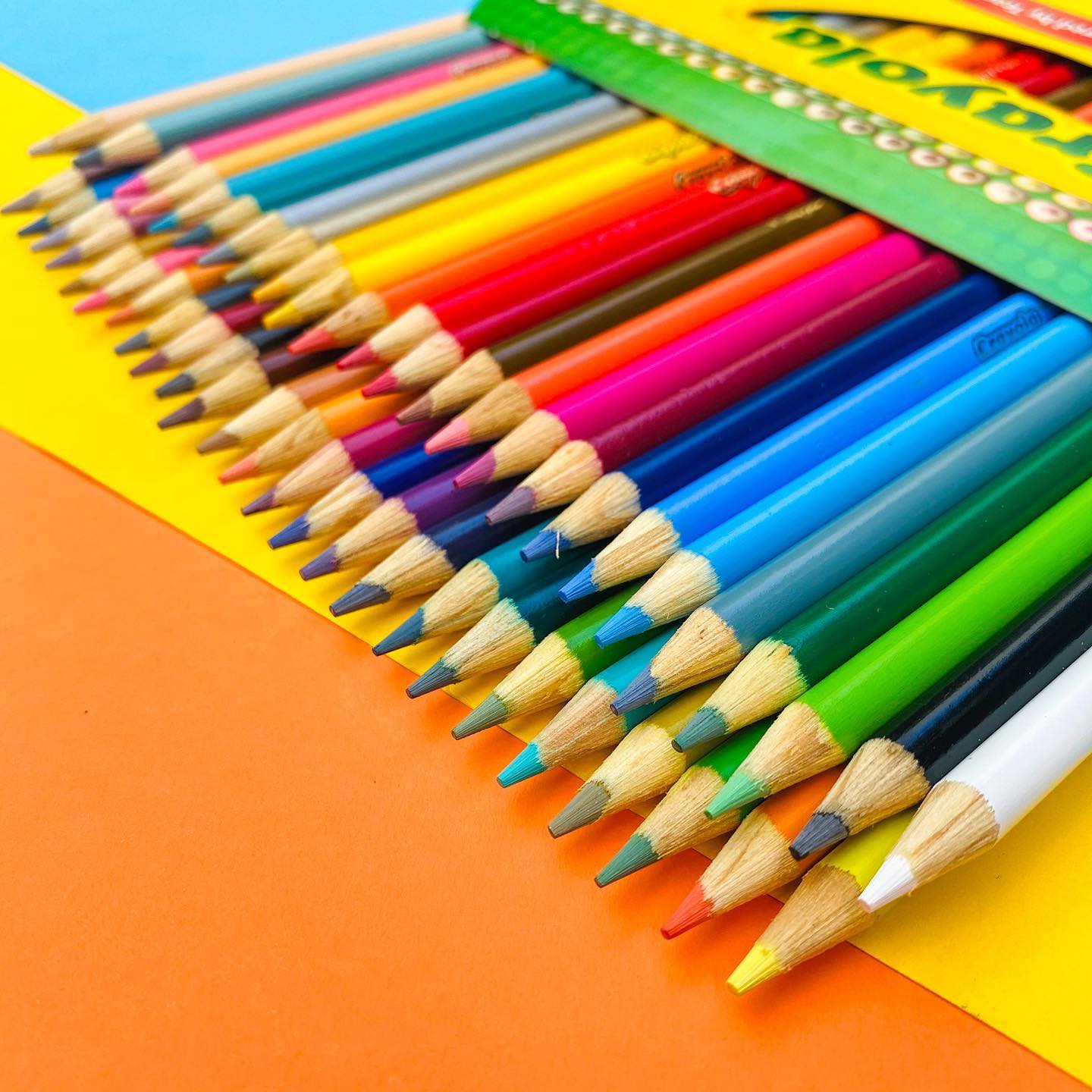 clérigo Nombre provisional Floración Lapices de Colores Crayola 50 Un. – Tienda Umatu