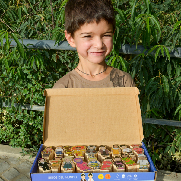 Niños del Mundo - 18 piezas - Woodis